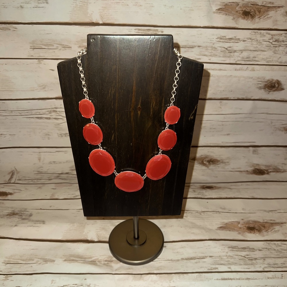 Francesca’s Collection pink chunky necklace.